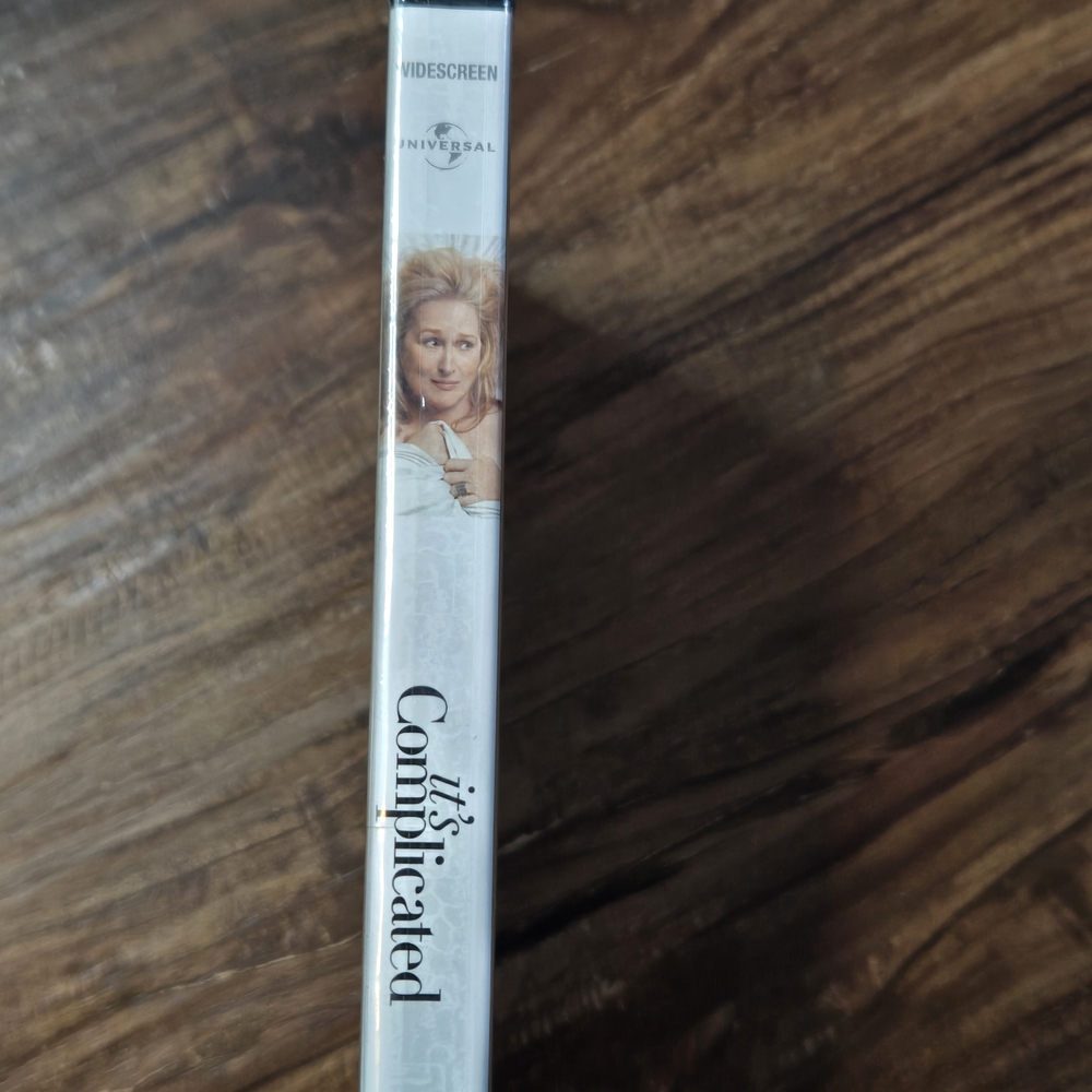It's Complicated DVD New Meryl Streep, Steve Martin, Alec Baldwin Rated R - Picture 3 of 4